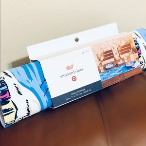 NWT Vineyard Vines for Target table runner